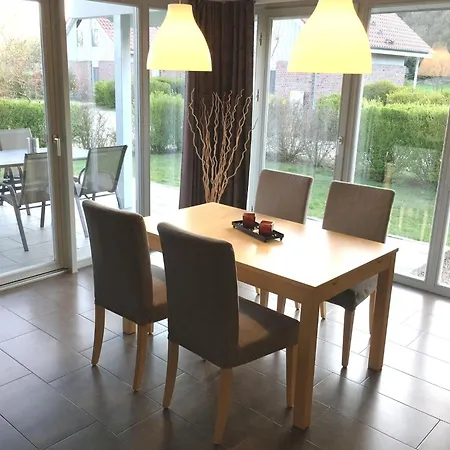 Holiday home Mueritzhus An Der Mueritz *